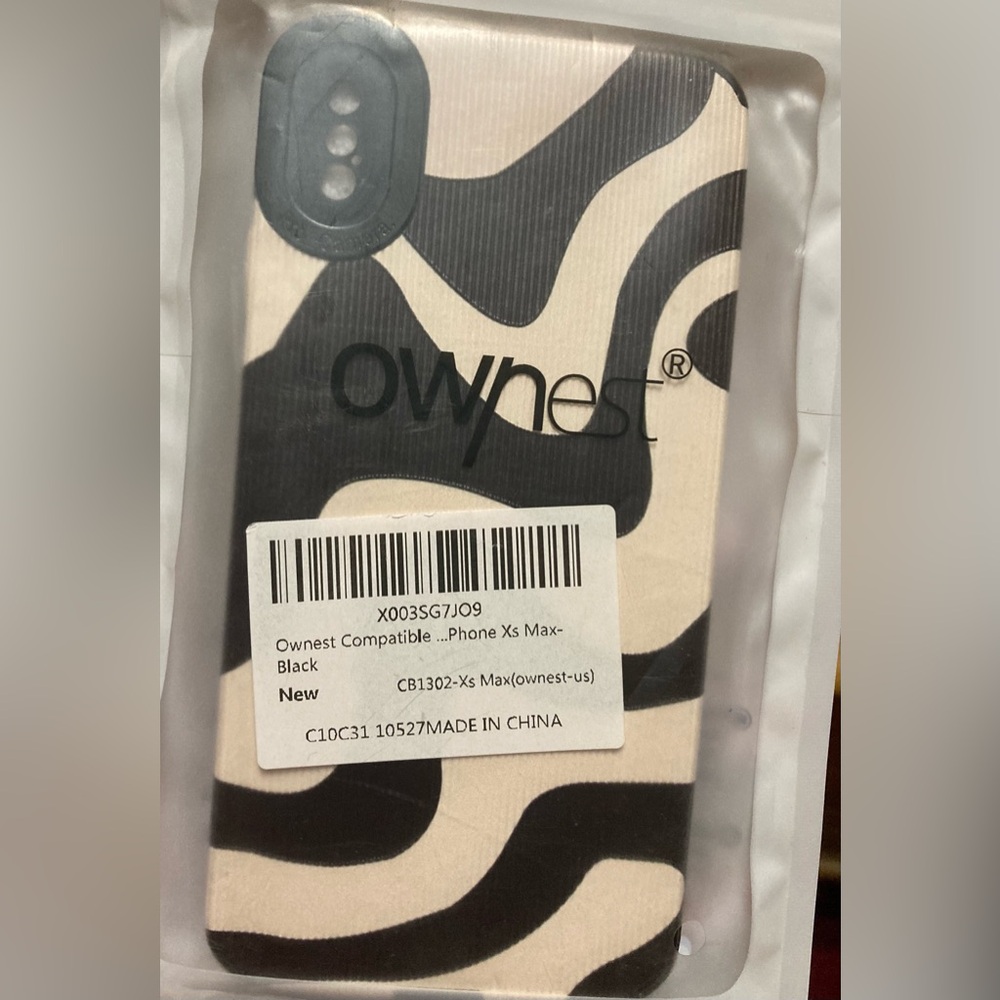 NWT Black and White Phone Case for iPhone XS Max